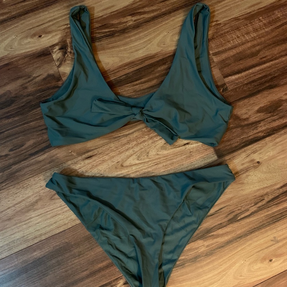 BRAND NEW bikini